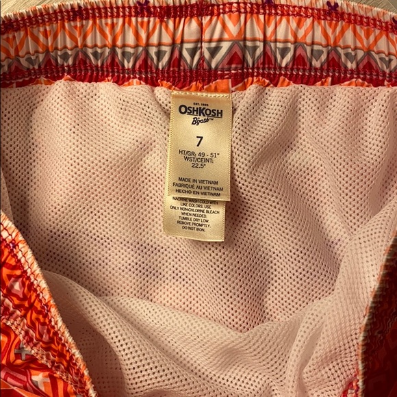 Oshkosh mesh-lined shorts bnwt size 7 - Picture 2 of 3